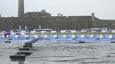 IND vs SL: 5 मिनट और 300 टायर्स, गॉल के 130 ग्राउंड स्टाफ ने कैसे दी बारिश को मात? SportsTak Hindi