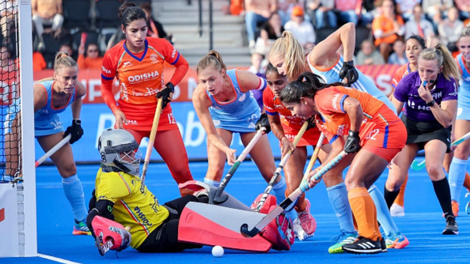 Women Hockey World Cup में भारत को डिफेंडिंग चैंपियन नेदरलैंड्स ने 2-0 से दी शिकस्त भारत को नेदरलैंड्स ने हराया. (Photo: Getty)