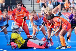 Women Hockey World Cup में भारत को डिफेंडिंग चैंपियन नेदरलैंड्स ने 2-0 से दी शिकस्त SportsTak Hindi
