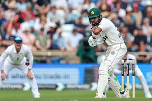 WTC Points Table : इंग्लैंड से ढाई दिन में हार के बाद पाकिस्तान का वेस्ट इंडीज से भी बुरा हाल, जानें अंकतालिका का हाल SportsTak Hindi