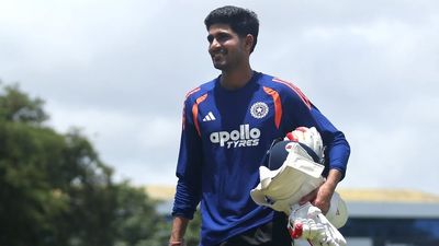 IND vs SL: कोलंबो के सिंहलीज स्पोर्ट्स क्लब पर कैसा है भारत का टेस्ट रिकॉर्ड, किसने बनाए सबसे ज्यादा रन तो किसने गेंद से बरपाया कहर, यहां जानें सब कुछ SportsTak Hindi