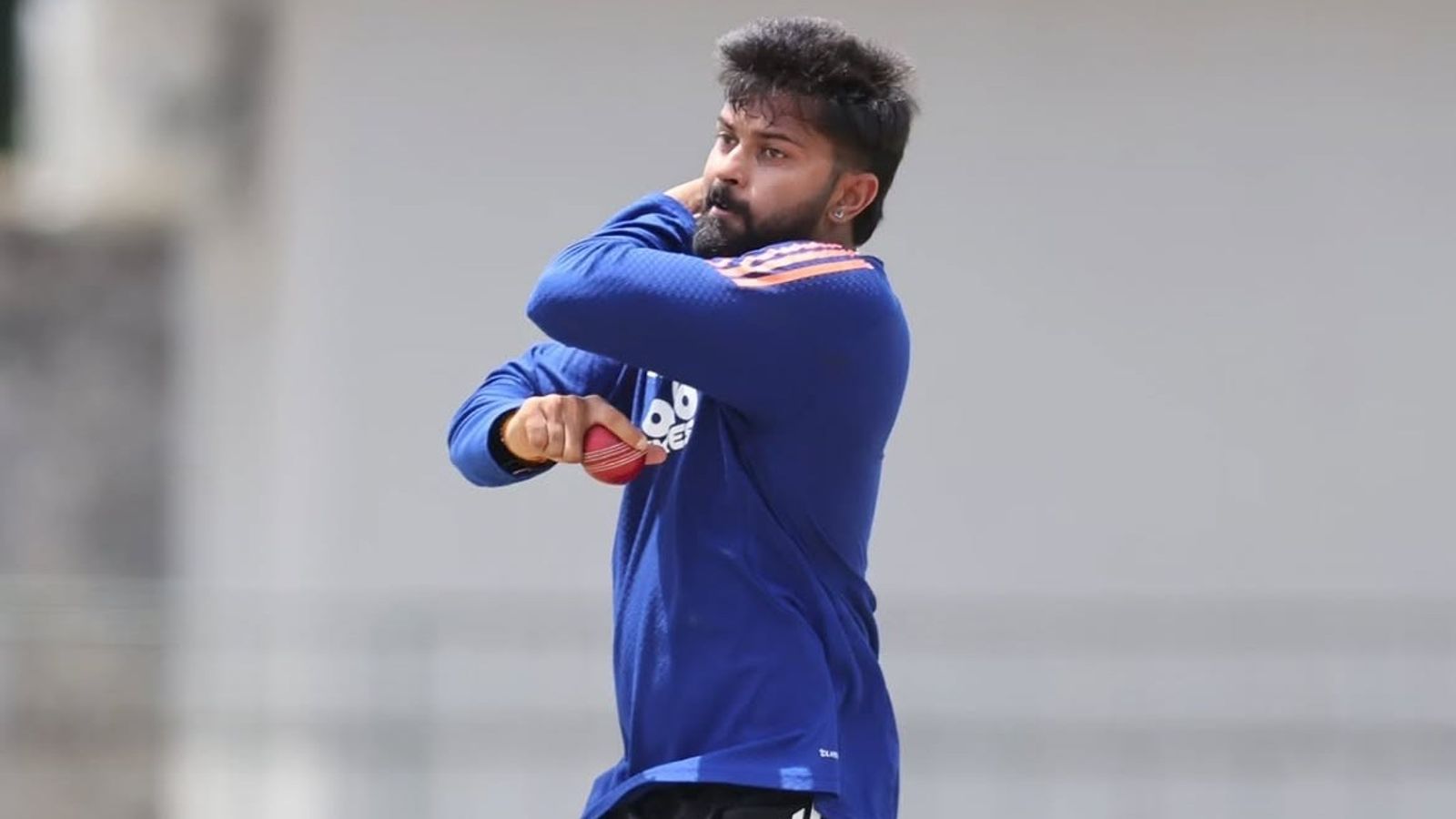 IND vs SL, 2nd Test: सारांश जैन का 33 की उम्र में भारत के लिए डेब्यू, कोलंबो टेस्ट में कुलदीप यादव की जगह मिला मौका सारांश जैन ने कोलंबो टेस्ट में डेब्यू किया. (PC: Team India instagram )
