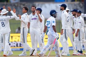 INDvsSL: भारत ने श्रीलंका पर कसा शिकंजा, जुरेल के शतक से 503 रन बनाए, मेजबान के गिराए 2 विकेट SportsTak Hindi