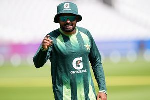 ENG vs PAK : इंग्लैंड के खिलाफ लॉर्ड्स टेस्ट मैच खेलेंगे या नहीं बाबर आजम ? कप्तान ने खुद दी बड़ी अपडेट SportsTak Hindi
