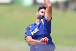 इस पेसर को इंग्लैंड में खिलाने की तैयारी कर रही BCCI, न्यूजीलैंड सीरीज से है कनेक्शन SportsTak Hindi