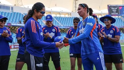 Women's Asia Cup: 25 साल की बल्लेबाज का भारत के लिए टी20 डेब्यू, थाईलैंड के खिलाफ प्लेइंग XI में मिला मौका SportsTak Hindi