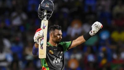 CPL में शनाका ने तोड़े सभी रिकॉर्ड, 39 गेंद में शतक उड़ाया तो हासिल किया ये बड़ा मुकाम Dasun Shanaka after scoring a century