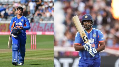 IND vs AFG : भारत ने टॉस जीतकर चुनी गेंदबाजी, सूर्यवंशी बाहर तो संजू को मिली जगह, जानें Playing XI Vaibhav Suryavanshi and Sanju Samson
