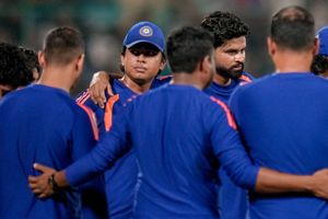 IND vs AFG : वैभव सूर्यवंशी को तीसरे T20I में भी नहीं मिली जगह, श्रेयस अय्यर ने किसे दिया मौका, जानें Playing XI SportsTak Hindi