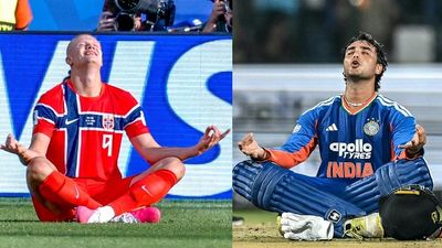 अभिषेक शर्मा ने हालैंड की नहीं की नकल, रिकॉर्डतोड़ शतक के बाद अपने नए सेलिब्रेशन के मतलब का किया खुलासा SportsTak Hindi