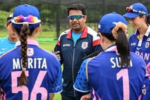मुंबई के क्रिकेटर ने भारत के खिलाफ मैच के लिए दी जापानी टीम को कोचिंग SportsTak Hindi