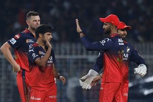 Asian games: टीम इंडिया की मदद के लिए RCB और KKR के तीन खिलाड़ी जापान के लिए रवाना, सेलेक्टर्स ने इन गेंदबाजों को चुना SportsTak Hindi