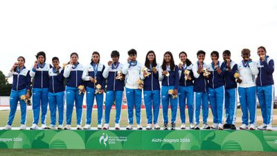 Asian Games 2026 में मिला पहला गोल्ड, जानिए भारत मेडल टैली में कहां है, कौनसा देश है सबसे आगे indian women medal