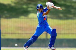 IND vs AUS : लक्ष्य के शतक से जीती सहवाग के बेटे वाली इंडिया, ऑस्ट्रेलिया का वनडे सीरीज में किया क्लीन स्वीप SportsTak Hindi