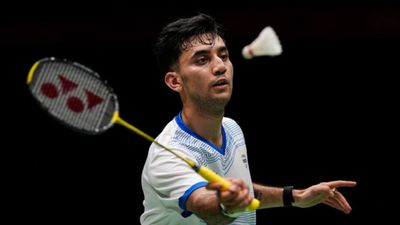 Asian Games: भारतीय पुरुष बैडमिंटन टीम को चीन से सेमीफाइनल में मिली हार, कांस्य पदक से करना पड़ा संतोष lakshya sen