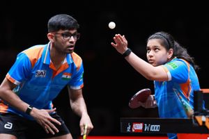 Asian Games: मानुष शाह-दिया चिताले ने रचा इतिहास, टेबल टेनिस में पदक किया पक्का SportsTak Hindi