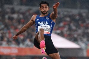 Asian games 2026: मुरली श्रीशंकर का कमाल, चोट के कारण आखिरी दो जंप से बाहर होने के बाद भी जीता सिल्वर मेडल SportsTak Hindi