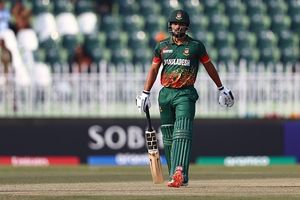 बांग्लादेश को क्वार्टर फाइनल से ठीक पहले तगड़ा झटका, स्टार खिलाड़ी Asian games 2026 से हुआ बाहर SportsTak Hindi