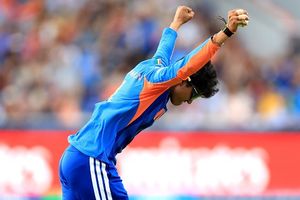 भारत की श्री चरणी का वर्ल्ड रिकॉर्ड, ICC T20I Rankings में रेटिंग पॉइंट का बनाया नया इतिहास SportsTak Hindi