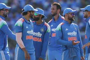 INDvsWI: भारत ने आकिब नबी का कराया डेब्यू, जानिए किस खिलाड़ी को जाना पड़ा बाहर SportsTak Hindi