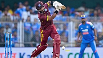 IND vs WI: वनडे क्रिकेट के इतिहास में पहली बार, वेस्ट इंडीज ने एक पारी में ठोक डाले 400 रन, भारत के खिलाफ रचा इतिहास SportsTak Hindi