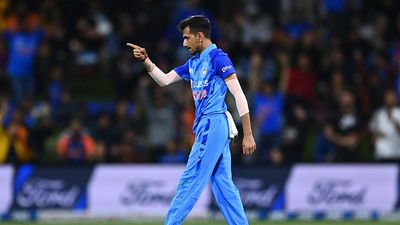 युजवेंद्र चहल ने लिया रिटायरमेंट, क्या अब कभी टीम इंडिया और आईपीएल में खेलते नजर नहीं आएंगे ? Yuzvendra Chahal of India