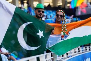 दिवाली के दिन क्रिकेट का धमाल, IND vs PAK के बीच महामुकाबला कंफर्म तो भारत में होने वाली चैंपियंस ट्रॉफी से पाकिस्तान को किया बाहर SportsTak Hindi