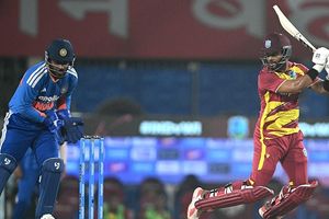 IND vs WI: 250 के विशाल चेज में होप और रदरफोर्ड का कोहराम, भारत को मिली T20I में सबसे बुरी हार, पहली बार हुई ऐसी फजीहत SportsTak Hindi