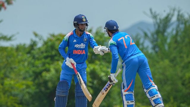 भारत ने ODI मैच में ऑस्ट्रेलिया को धोया, हार्दिक पंड्या की जगह खेलने वाले ने गेंद व बल्ले से किया कमाल, जानें कौन है ये धुरंधर? सूर्यांश शेडगे और विप्रज निगम
