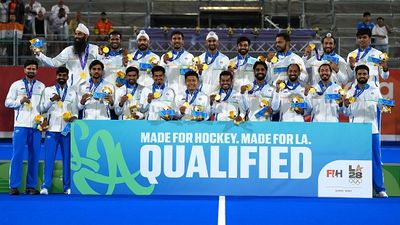 10 दिन पहले गोल्ड जीता, ओलिंपिक टिकट दिलाया, अब टीम इंडिया के चार खिलाड़ी संन्यास लेने को मजबूर, एशियन चैंपियंस ट्रॉफी होने वाला है करियर का आखिरी टूर्नामेंट SportsTak Hindi