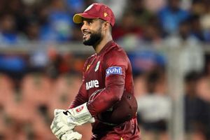 शे होप को 18 दिन में तीसरा प्लेयर ऑफ दी मैच अवार्ड, T20I सीरीज के बीच हुई लगेज की चिंता SportsTak Hindi