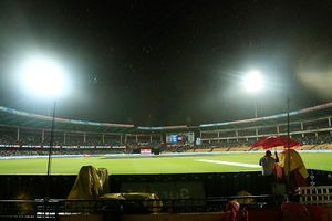 IND vs WI : बेंगलुरु में बारिश बिगाड़ेगी टीम इंडिया का खेल! अगर रद्द हुआ मैच तो कौन जीतेगा सीरीज, जानें अंतिम T20I से जुड़ी हर एक बात SportsTak Hindi