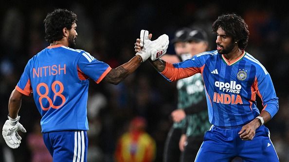IND vs NZ : 70 पर 5 विकेट खोने के बाद भारत ने न्यूजीलैंड के जबड़े से कैसे छीनी जीत, जानें गंभीर का मास्टर प्लान India's Tilak Varma and Nitish Kumar Reddy