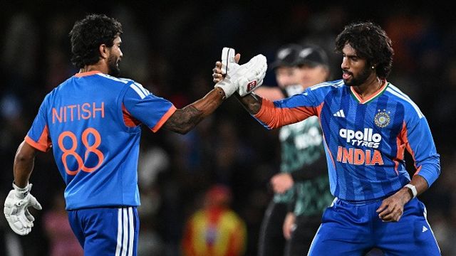 IND vs NZ : 70 पर 5 विकेट खोने के बाद भारत ने न्यूजीलैंड के जबड़े से कैसे छीनी जीत, जानें गंभीर का मास्टर प्लान तिलक वर्मा और नीतीश रेड्डी