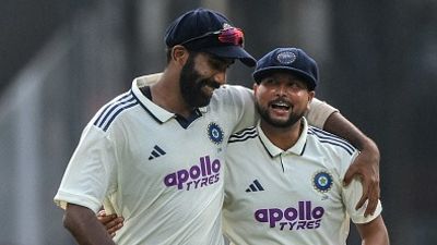 न्यूजीलैंड के खिलाफ टेस्ट सीरीज के लिए भारत की बैकअप बॉलर्स की टीम, काम का बोझ कम करने के लिए मैनेजमेंट ने बनाई प्लानिंग SportsTak Hindi