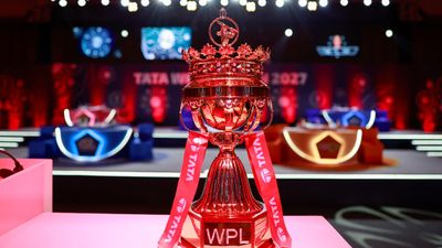 WPL 2027 सीजन की नीलामी समाप्त, कौन बनीं सबसे महंगी खिलाड़ी तो किस टीम ने सबसे अधिक प्लेयर्स खरीदे, जानें सबके Squad WPL 2027 auction Live Updates