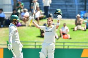 SA vs AUS : ऑस्ट्रेलिया के पलटवार से फंसी साउथ अफ्रीका, रोमांचक मोड़ पर पहुंचा अंतिम टेस्ट मैच SportsTak Hindi