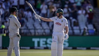 SA vs AUS : साउथ अफ्रीका ने मुल्डर और रयान के शतकों से की वापसी, ऑस्ट्रेलिया को दिया 288 रन का लक्ष्य South Africa's Wiaan Mulder