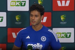 Shivam Dube PC : बड़े ग्राउंड पर टीम इंडिया का 'स्मार्ट' प्लान, शिवम दुबे ने बताया कैसे ऑस्ट्रेलिया को दी मात SportsTak Hindi