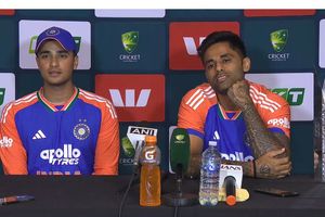 Press Conference: सूर्या का बड़ा बयान- शेर घास भी खा ले तो चलेगा, अभिषेक को दी खुली छूट SportsTak Hindi