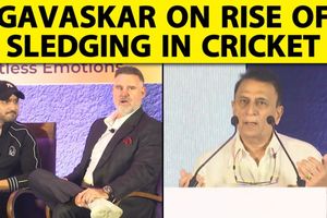 क्रिकेट के मैदान की अनसुनी कहानियां, स्टंप माइक और स्लेजिंग के दिलचस्प किस्से SportsTak Hindi