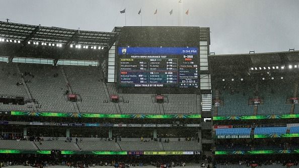India vs Australia 3rd T20I live: Melbourne Cricket Stadium during rain India vs Australia 3rd T20I live: Melbourne Cricket Stadium during rain