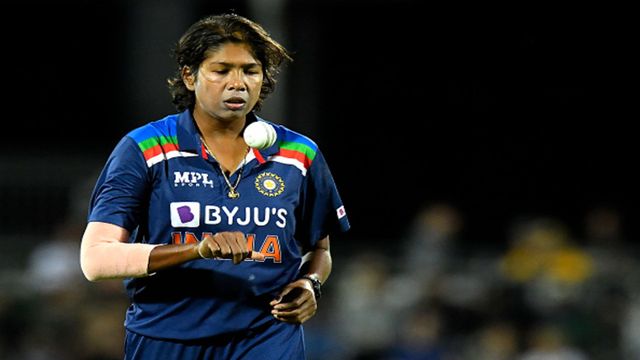 Wanted to stand up as a senior: Jhulan Goswami Wanted to stand up as a senior: Jhulan Goswami