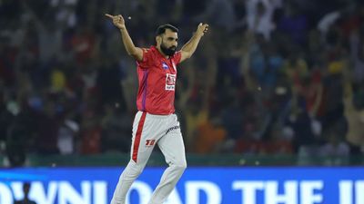‘You need to have a big heart and a strong mind to bluff the batter’: Shami on Morgan’s dismissal SportsTak