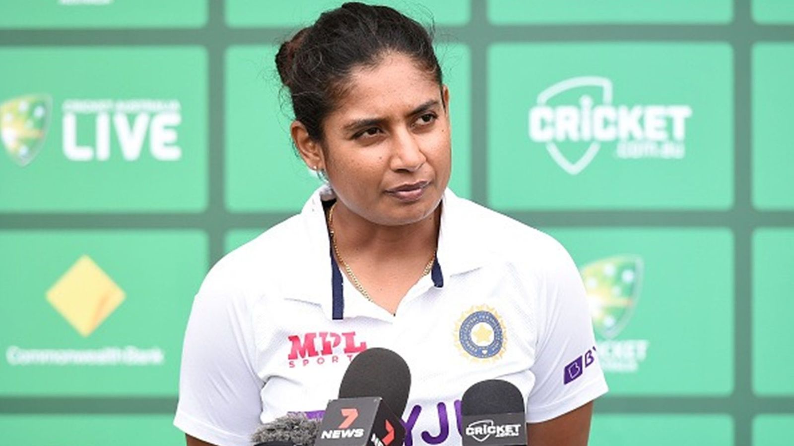 Mithali Raj jokes about taking a cue from MS Dhoni to win the toss Mithali Raj jokes about taking a cue from MS Dhoni to win the toss
