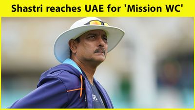 Shastri reaches UAE for the T20 World Cup SportsTak