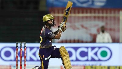 Rahul Tripathi's last-over six saves KKR from a collapse that cannot be explained SportsTak