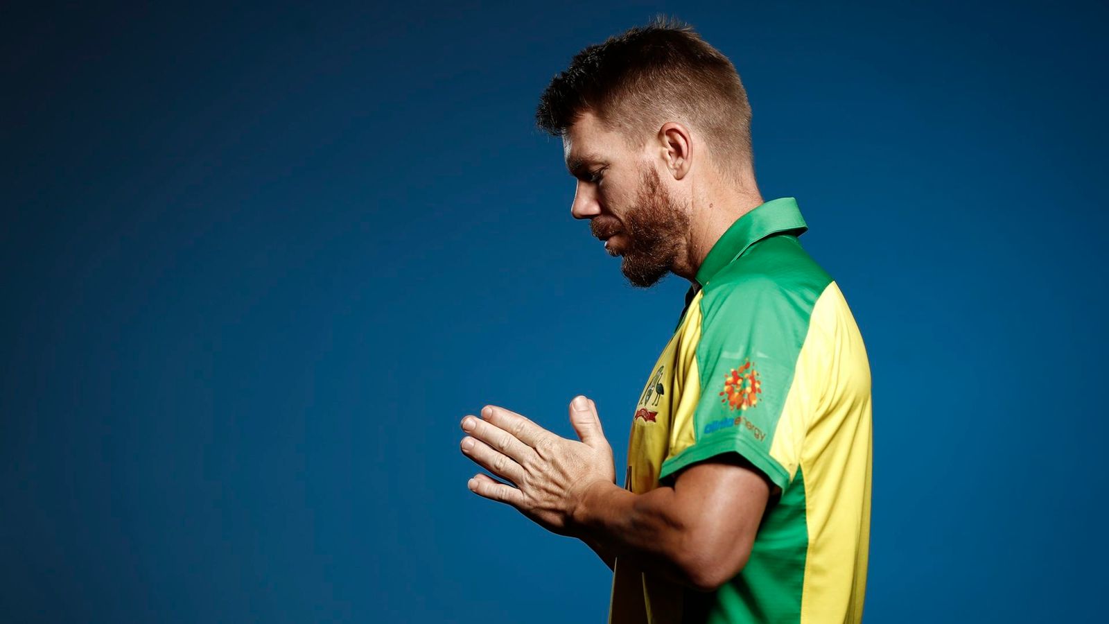 David Warner's horror show continues, bags golden duck in warm-up game against New Zealand David Warner's horror show continues, bags golden duck in warm-up game against New Zealand