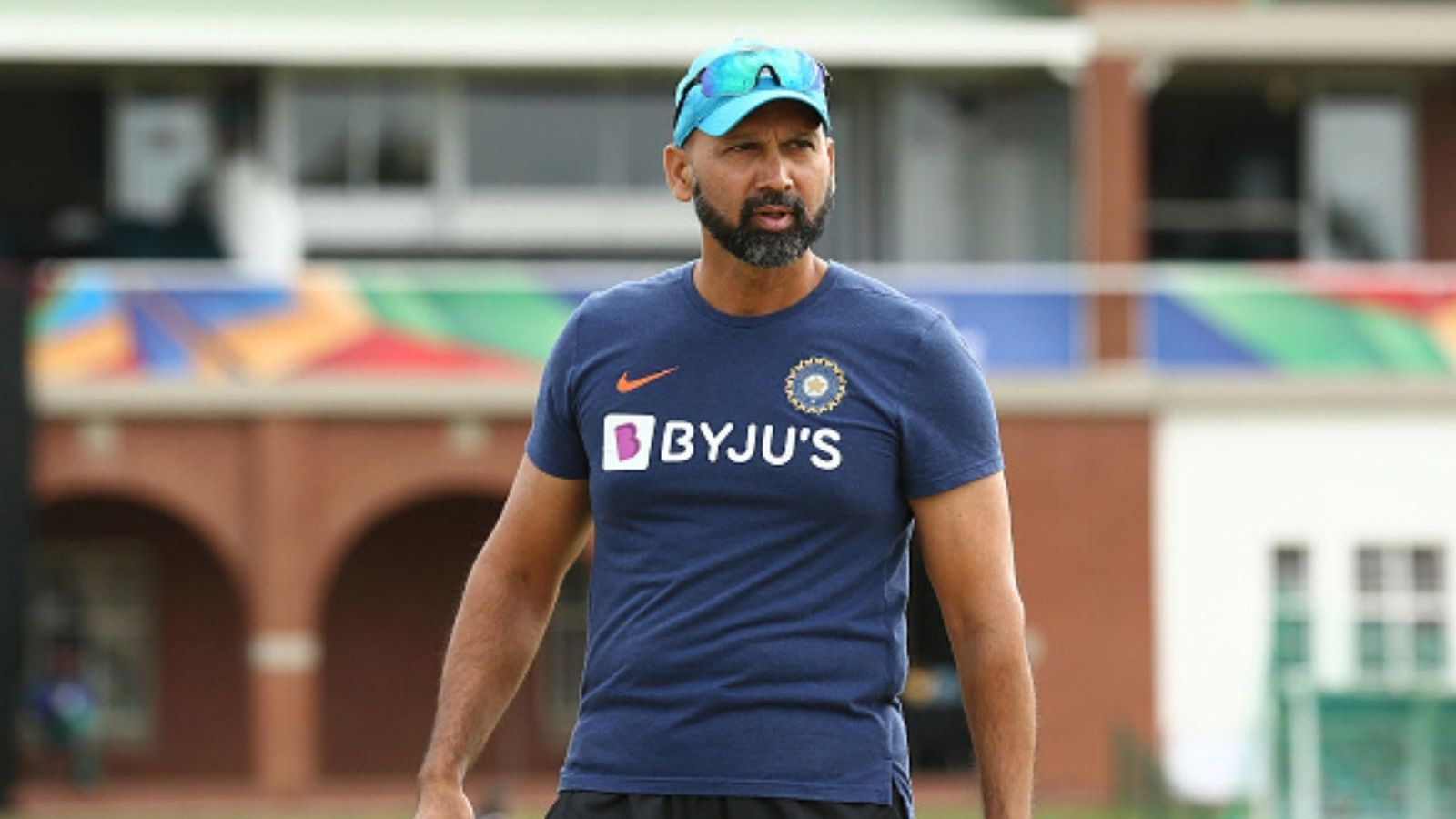 Paras Mhambrey applies for team India bowling coach position Paras Mhambrey applies for team India bowling coach position