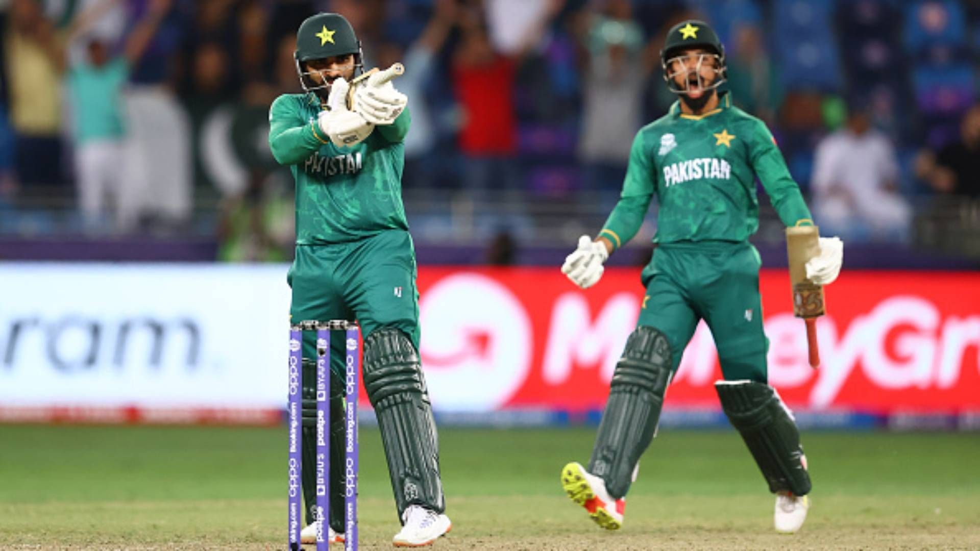 Asif Ali does an MS Dhoni! Brings out gun-shot celebration against Afghanistan SportsTak